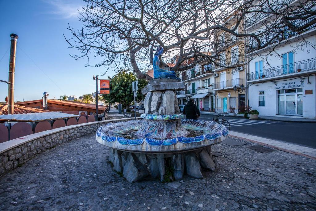 Zdjęcie z galerii obiektu Casa RosaMaria w mieście Giardini Naxos