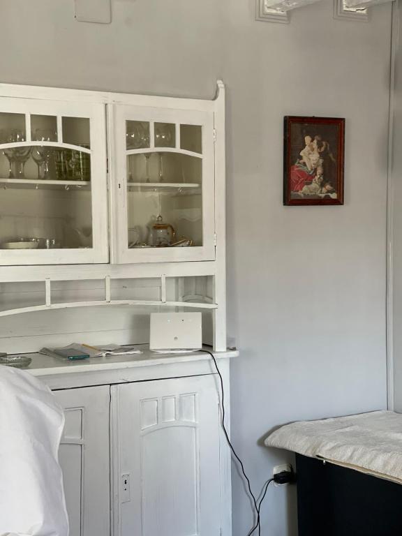 Kuchyň nebo kuchyňský kout v ubytování Lubenice-Rodinis Room and Apartment