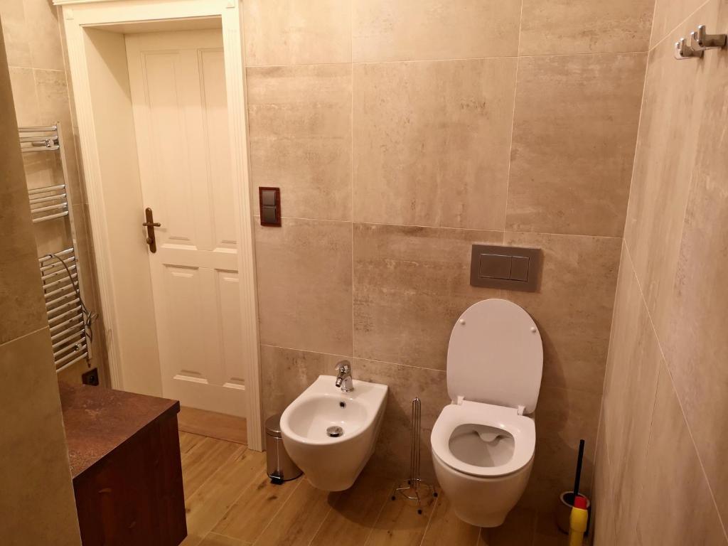 Koupelna v ubytování Apartmány na Trojmezí, byt Leopold