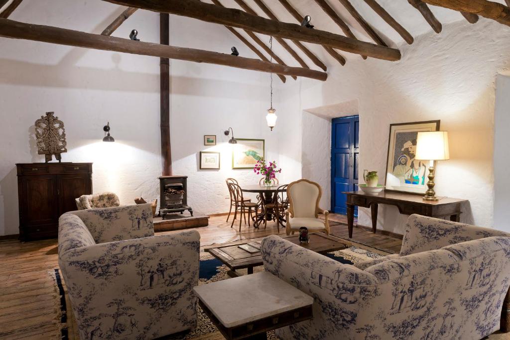 Posezení v ubytování Casa La Bisbal