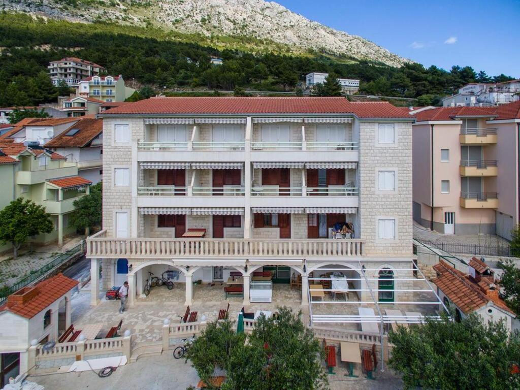 an aerial view of a building in a city at Apartments Tihomir Mušac in Omiš