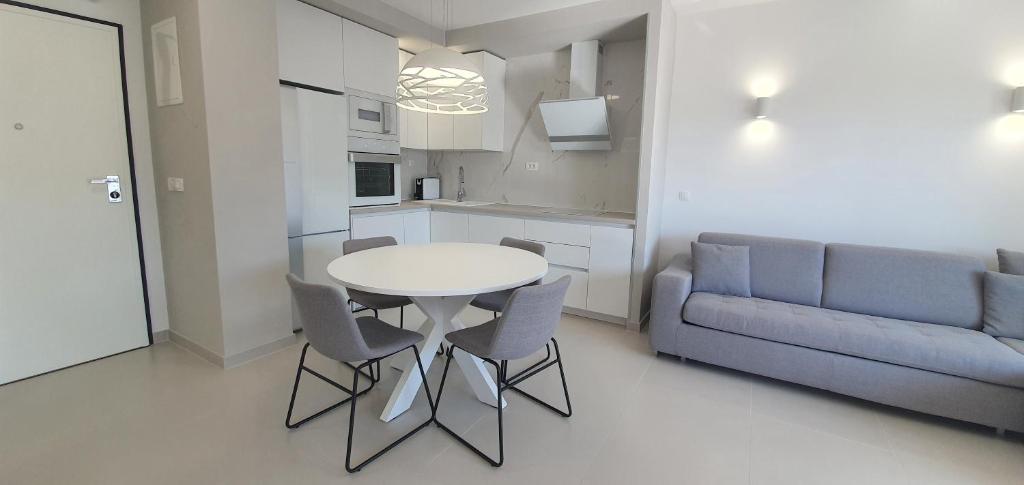 Kuchyňa alebo kuchynka v ubytovaní Apartments Elite