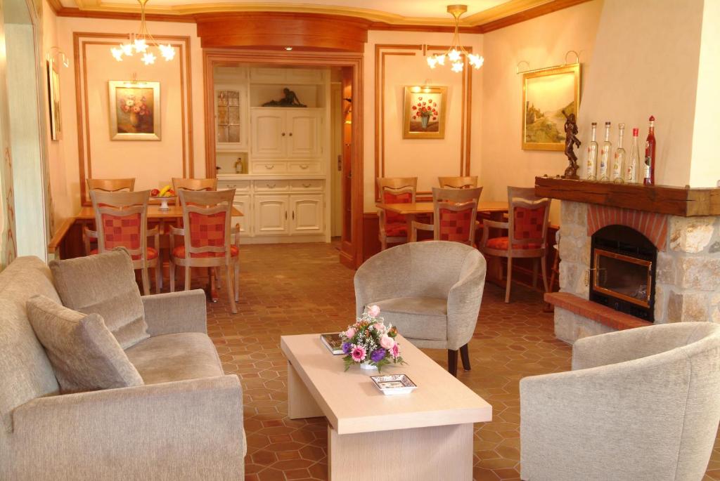 Posezení v ubytování Hotel Gruber