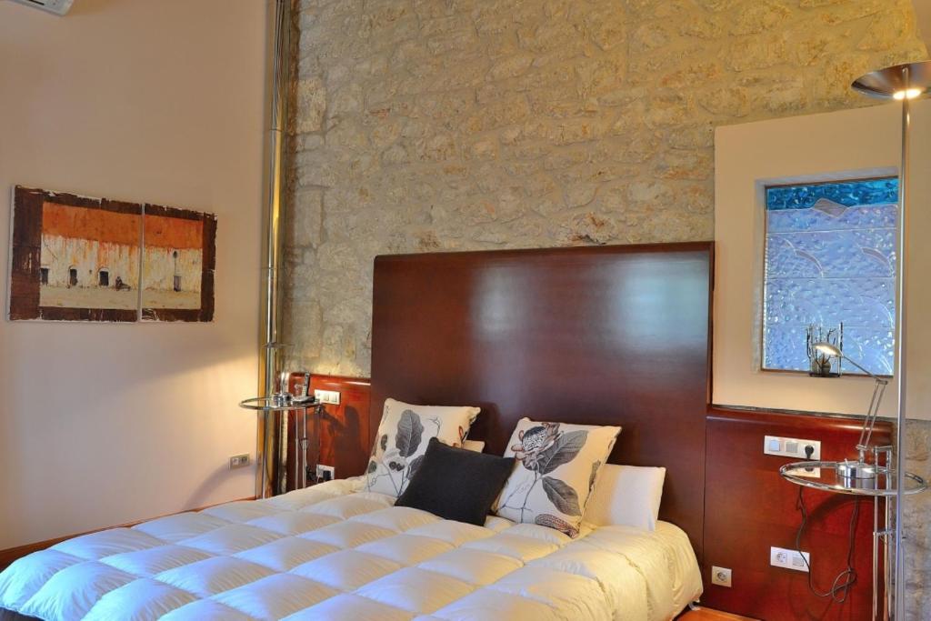 Postel nebo postele na pokoji v ubytování Villa Casa Binissagar II 106 by Mallorca Charme
