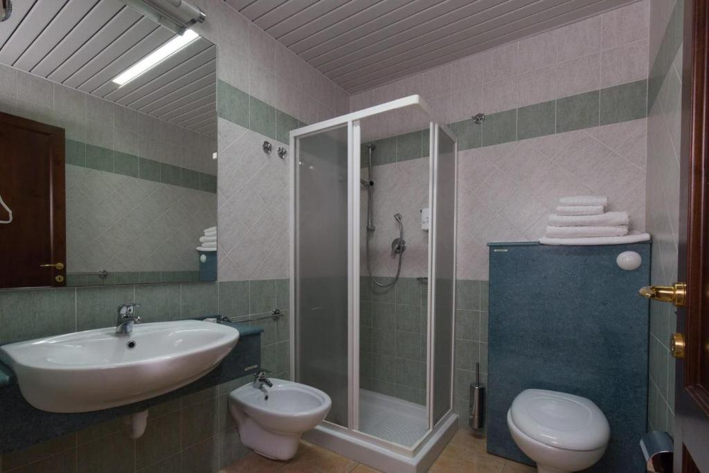 Koupelna v ubytování Hotel Ispinigoli