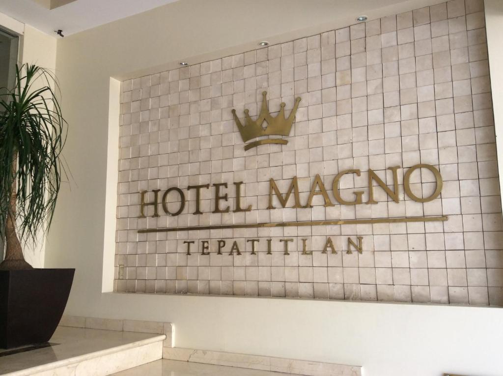 una señal para el hotel Margao te patagonia en Hotel Magno Tepatitlán, en Tepatitlán de Morelos