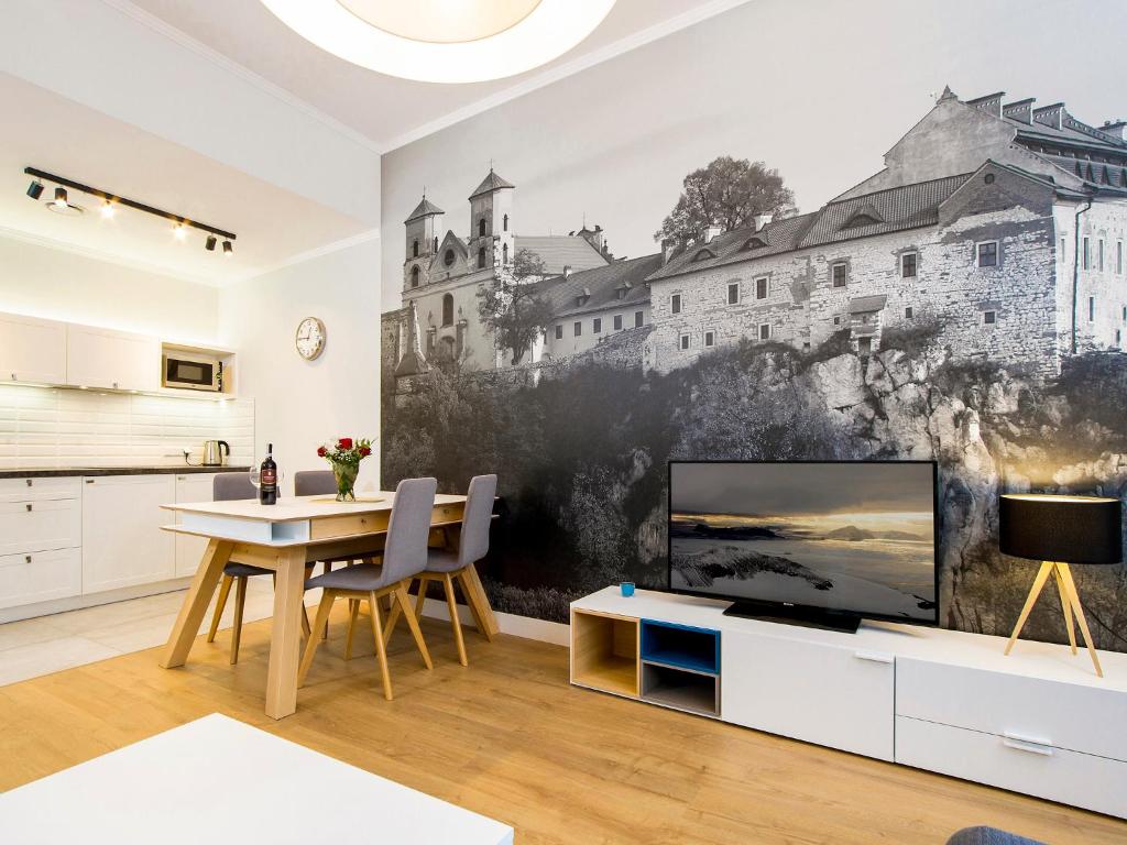 Cracow Riverside Aparthotel - Studio Apartment
