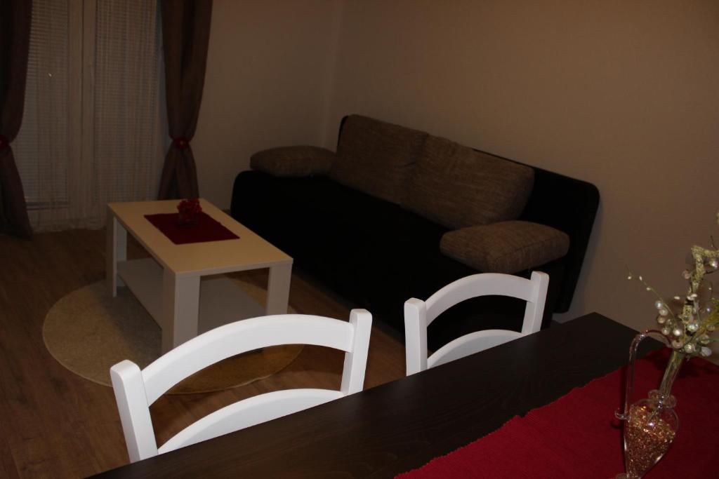 Apartments Mateljak - One-Bedroom Apartment With Balcony And Sea View