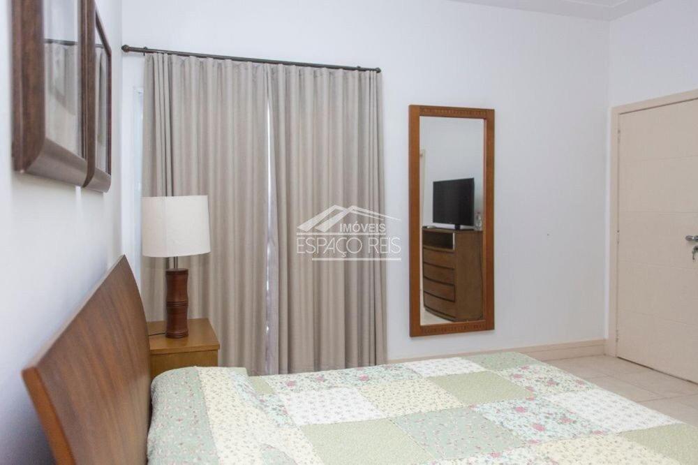  Casa de Condomínio com vista para o mar com 4 Suítes - Ferradurinha