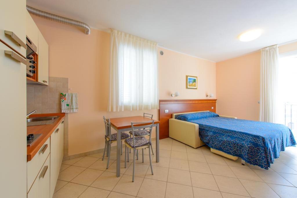Charming studio in Rimini of 30 m² with bikes