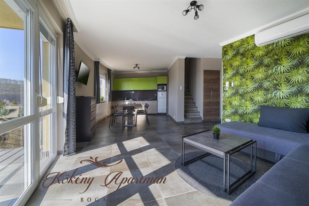 Posezení v ubytování Kökény Apartman Bogács