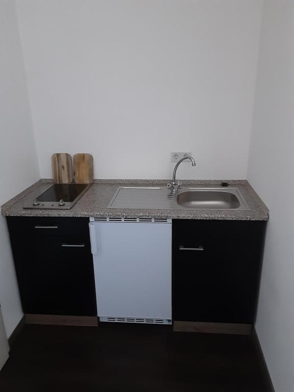 Pension Assmann - Budget Single Room