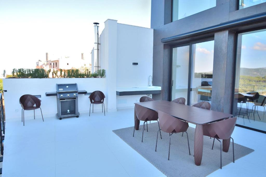 Balkón nebo terasa v ubytování 049 Villa Montblau ETV8205 by Mallorca Charme