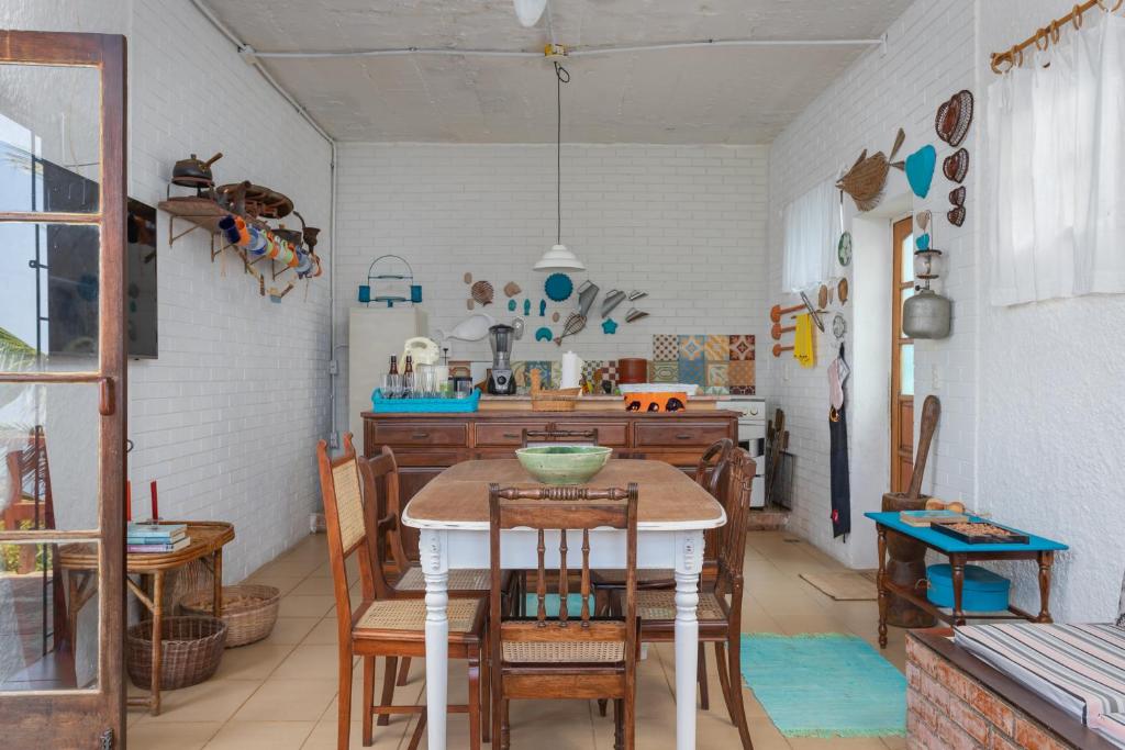 Ilha de Itacuruçá - Rústico e design debruçados no mar