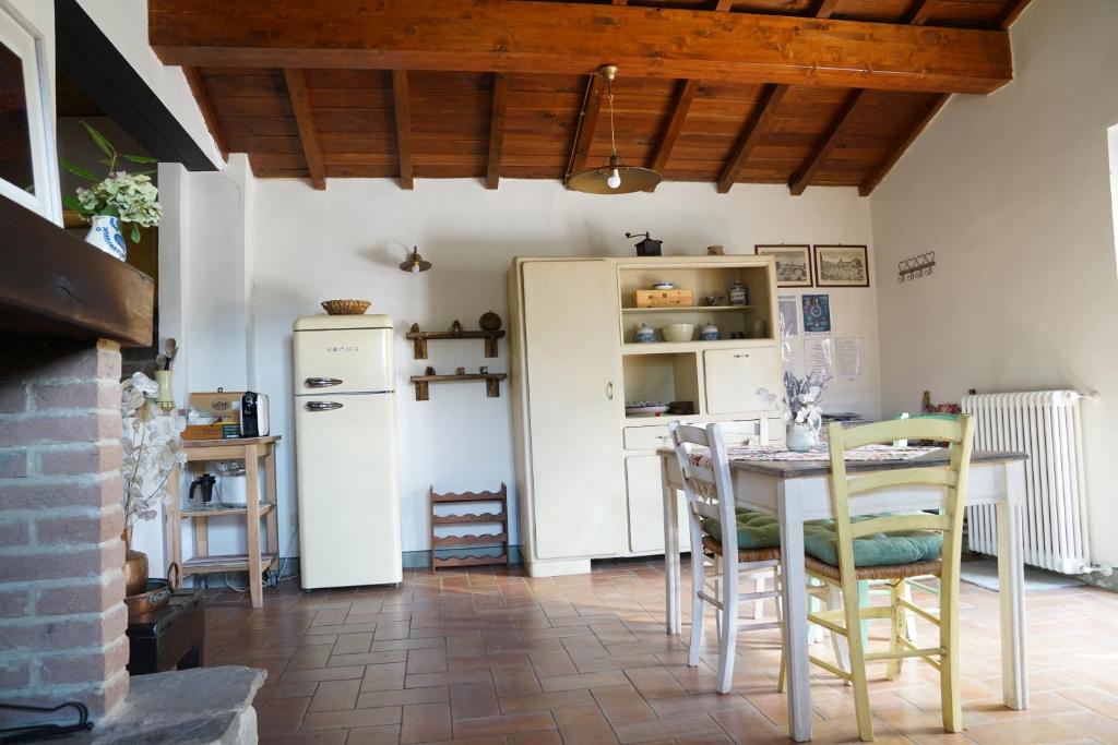 Kuchyň nebo kuchyňský kout v ubytování Casa Camporino