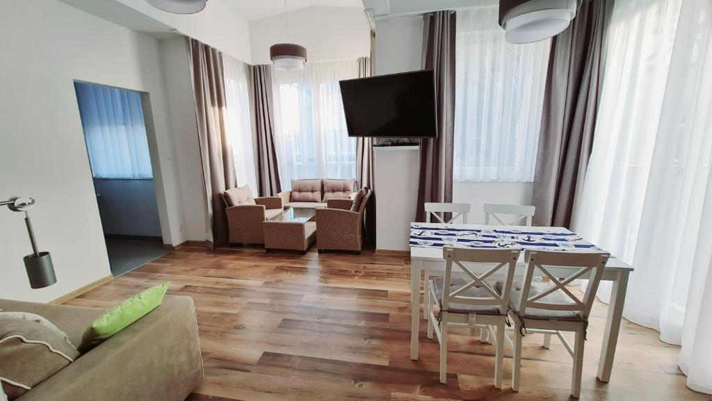 Chopina 29 Sopot Apartments - Junior Suite With Balcony
