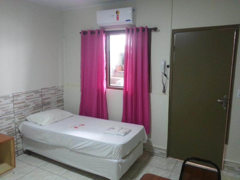 Hotel Karisma II