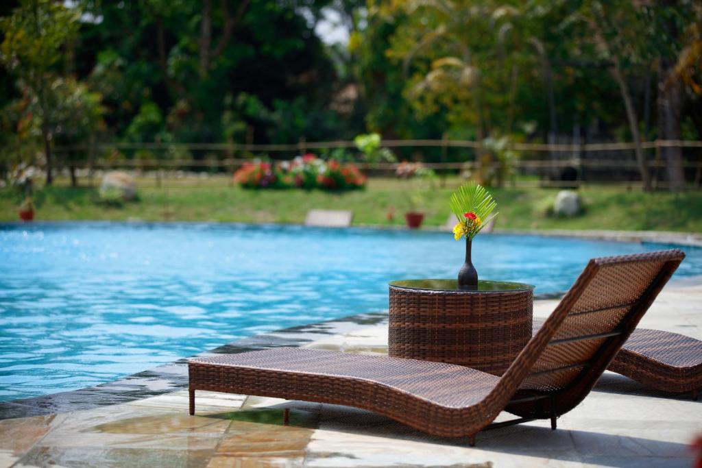 Jungle Villa Resort - Near Chitwan National Park - Housity