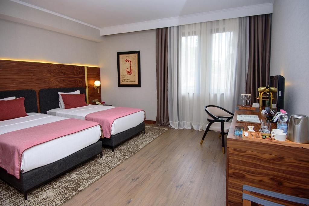 Tiflis Palace - Habitación Gemela De Lujo