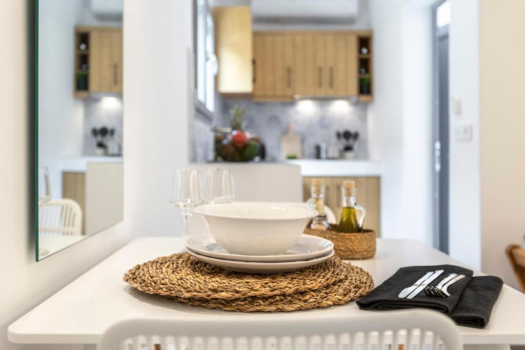 Fotografie z fotogalerie ubytování La Estrella 4 Suites with Sea View & 4 Prive Hot Tub v destinaci Vourvoúlos