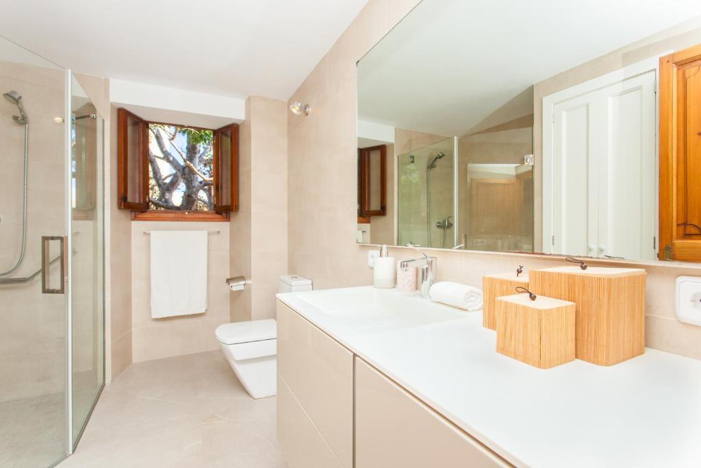 Fotografie z fotogalerie ubytování VILLA CABRERA 12 PAX v destinaci Colonia Sant Jordi
