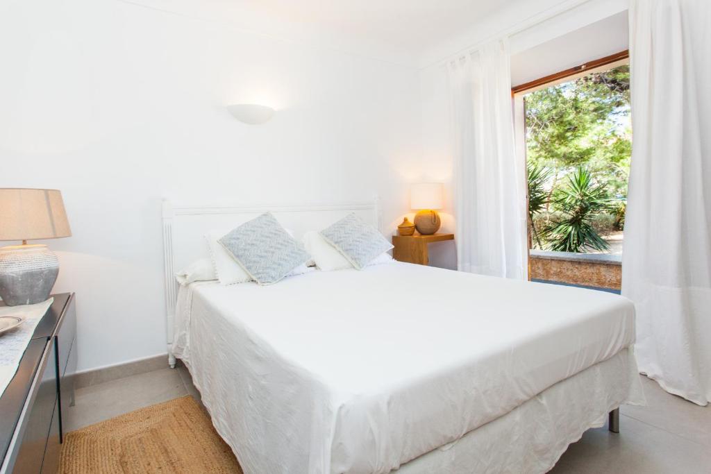 Fotografie z fotogalerie ubytování VILLA CABRERA 12 PAX v destinaci Colonia Sant Jordi