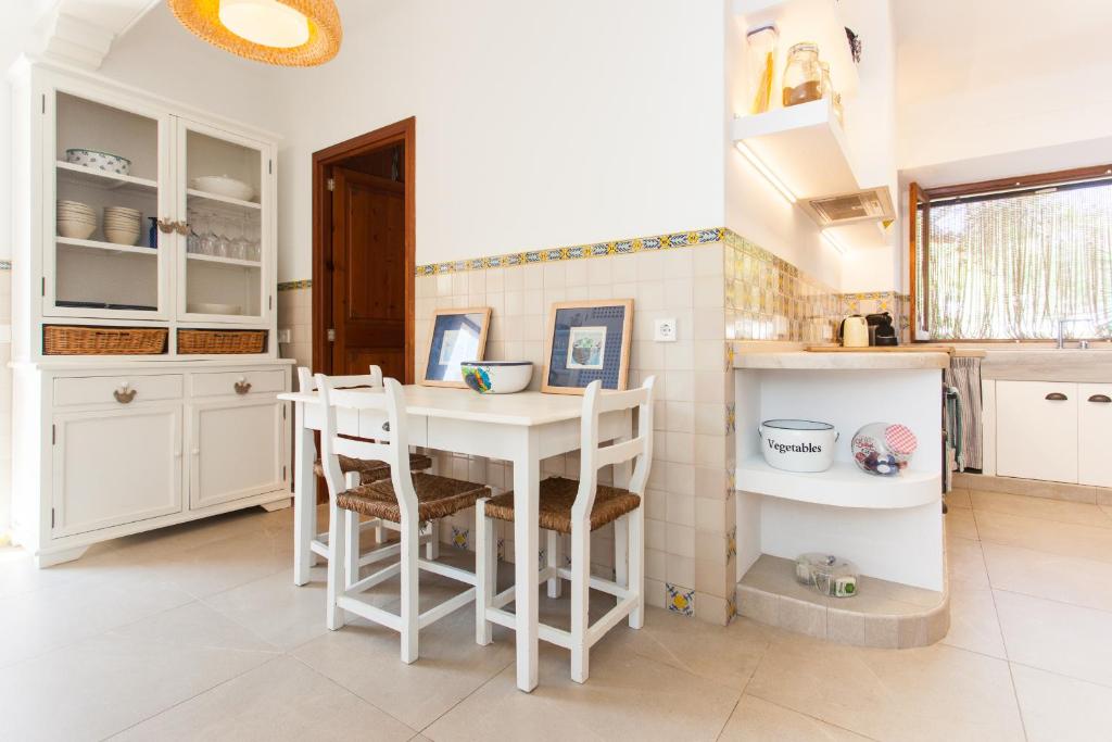 Fotografie z fotogalerie ubytování VILLA CABRERA 12 PAX v destinaci Colonia Sant Jordi