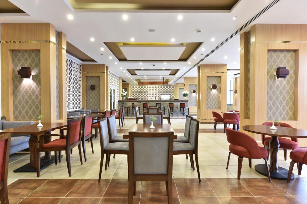 Restaurace v ubytování Tolip North Coast Hotel