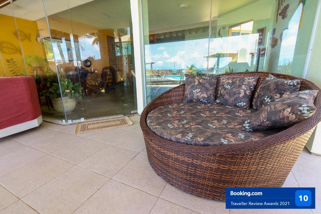  Casa a beira mar com 4 suites e muito conforto