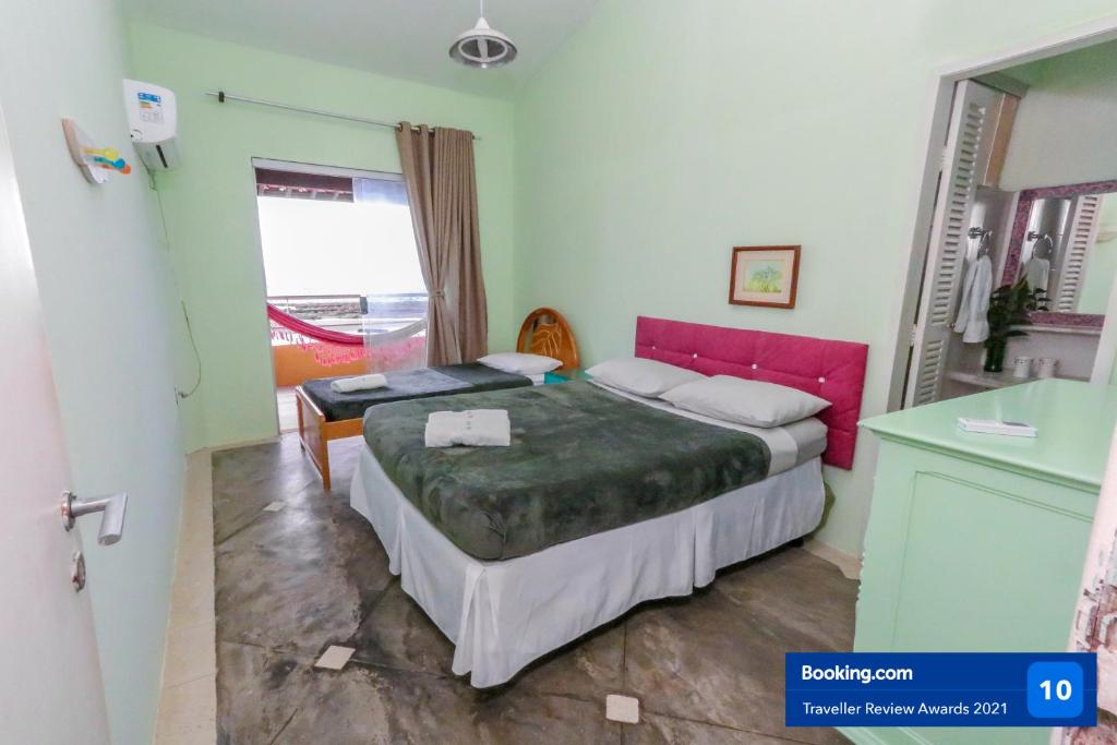  Casa a beira mar com 4 suites e muito conforto