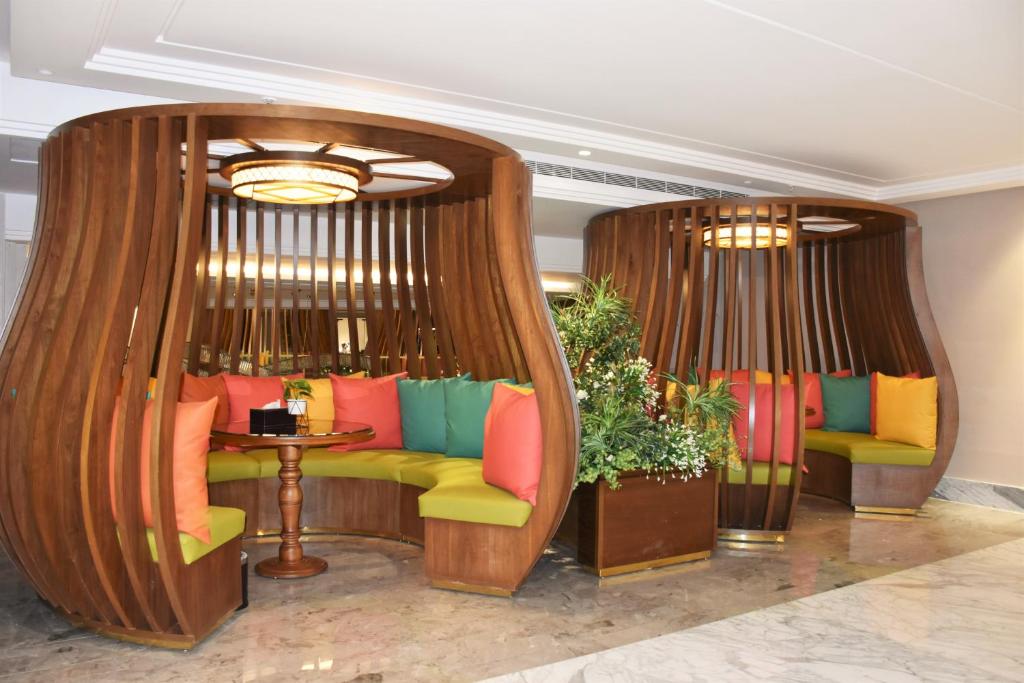 Posezení v ubytování Midan Hotel & Suites Al Aziziya