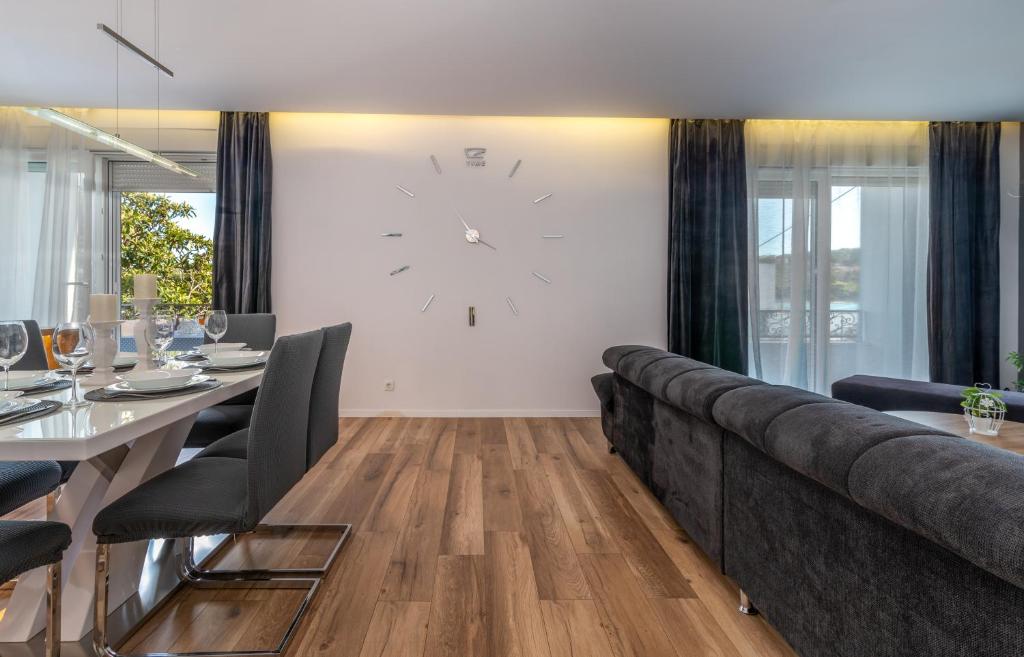 Posedenie v ubytovaní Apartman Tragos