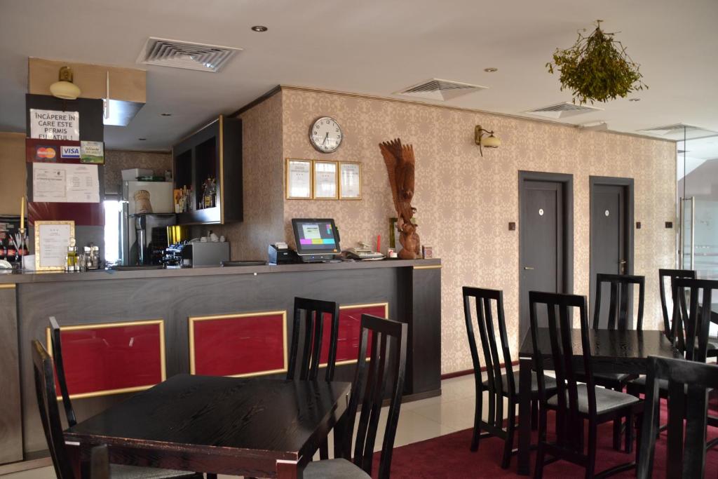 Kuchyňa alebo kuchynka v ubytovaní Hotel Condor