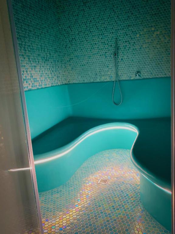 Petrea Lifestyle Suites - 7