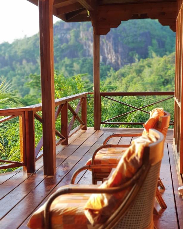 Фотография из галереи Waterfall Accomodation в Порт-Глоде