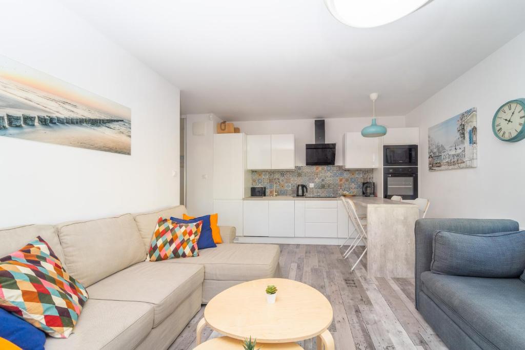 Kuchyňa alebo kuchynka v ubytovaní Chodkiewicza Apartment