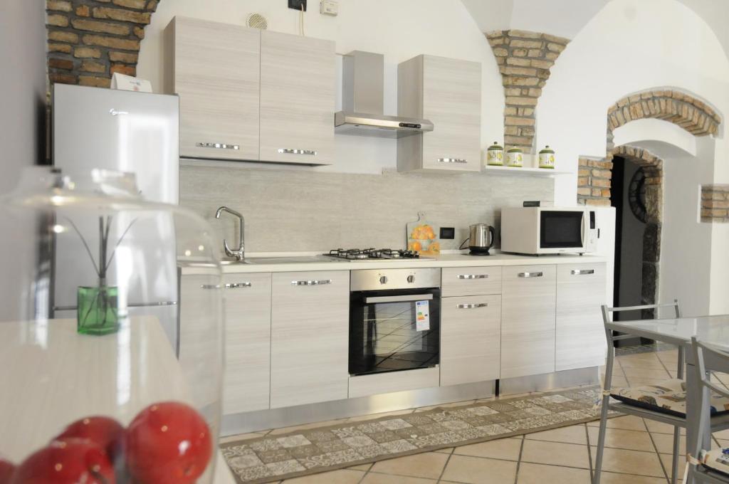 Kuchyňa alebo kuchynka v ubytovaní St. George Apartment