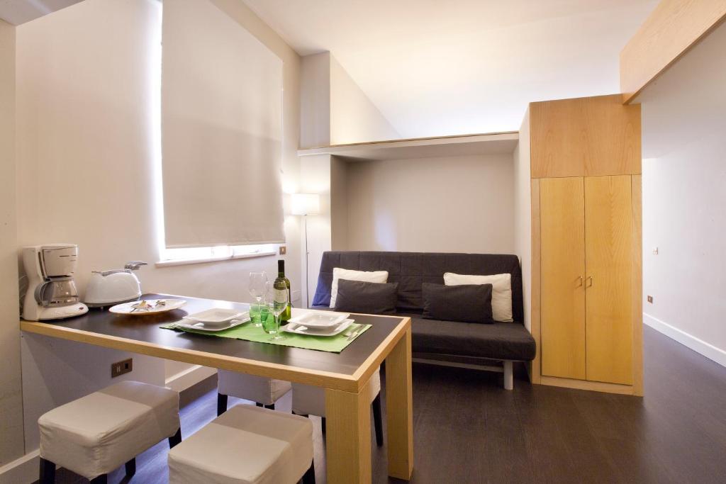 Sorrento Apartments - 5