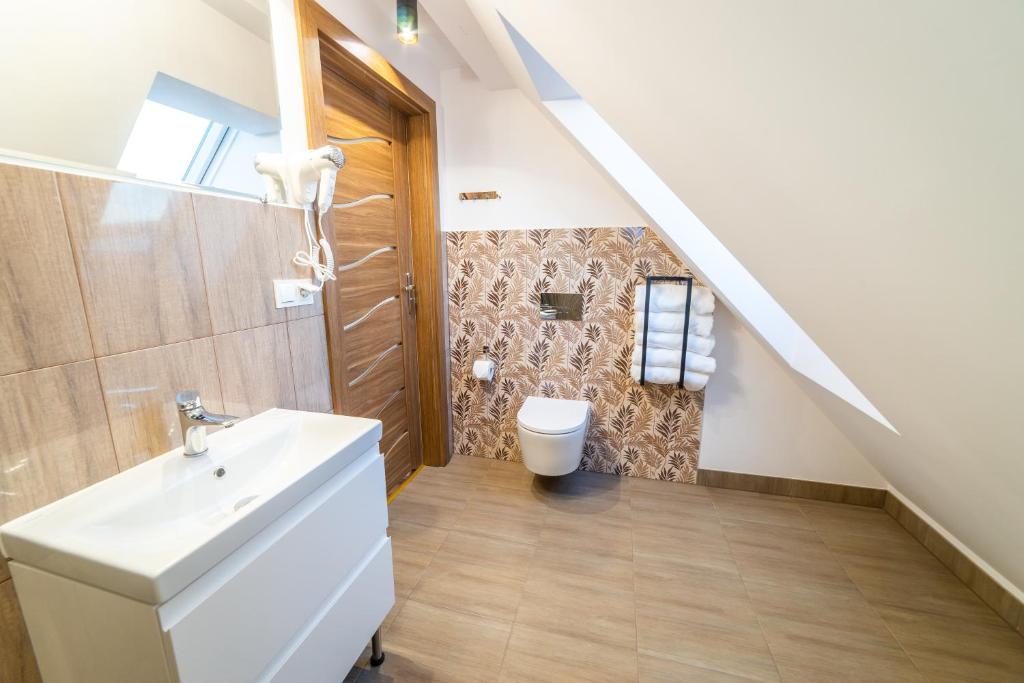Kúpeľňa v ubytovaní Lawendowe wzgórze Apartamenty