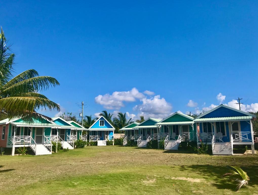 Beachfront · Private Beach Tilt-Ta-Dock Resort Belize - Bangalô De Um Quarto