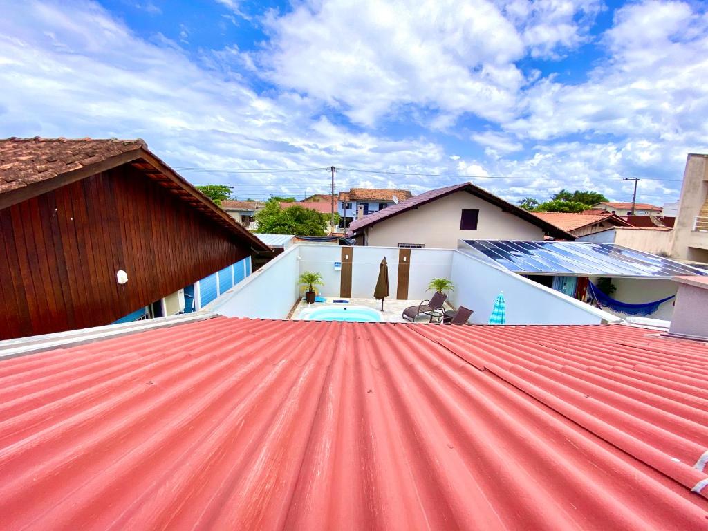  Linda Casa com Piscina em Meia Praia Navegantes