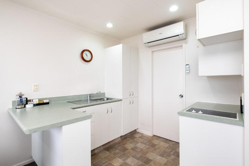 Chevron Motel - Resim 41