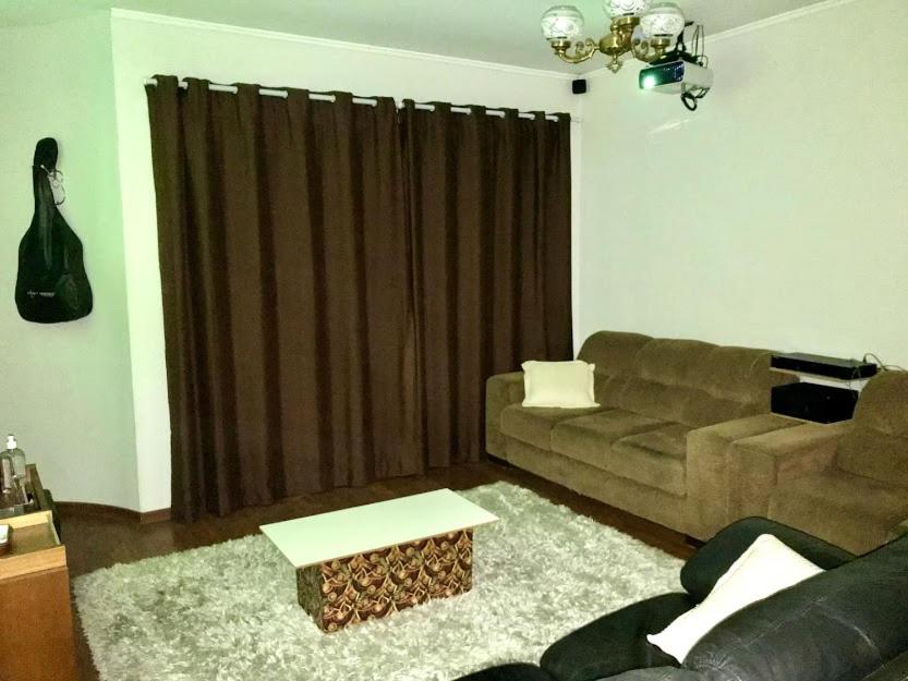  Casa 3 qtos com garagem bem localizada