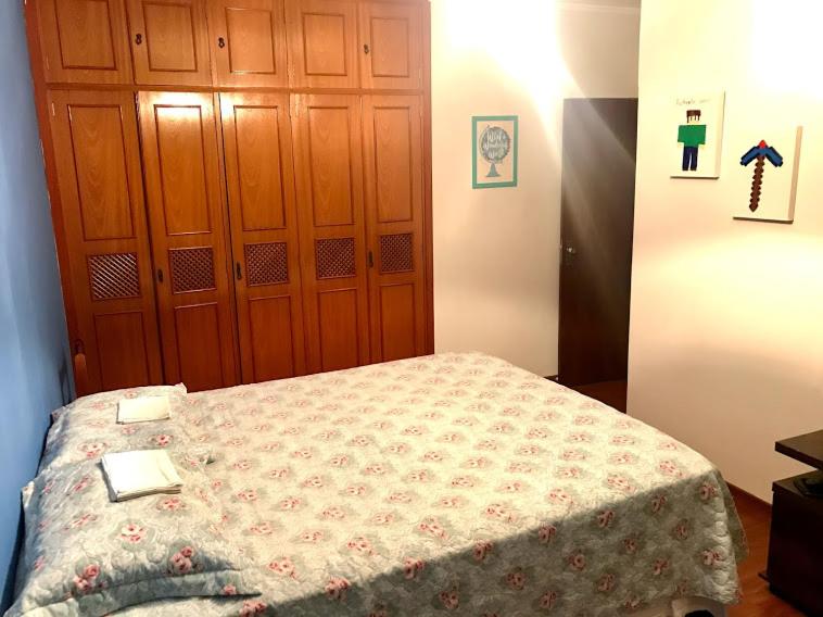  Casa 3 qtos com garagem bem localizada