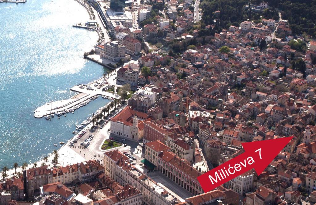 Central Old Town Rooms - 5