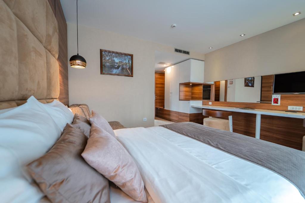 Hotel Mirjana & Rastoke - 15