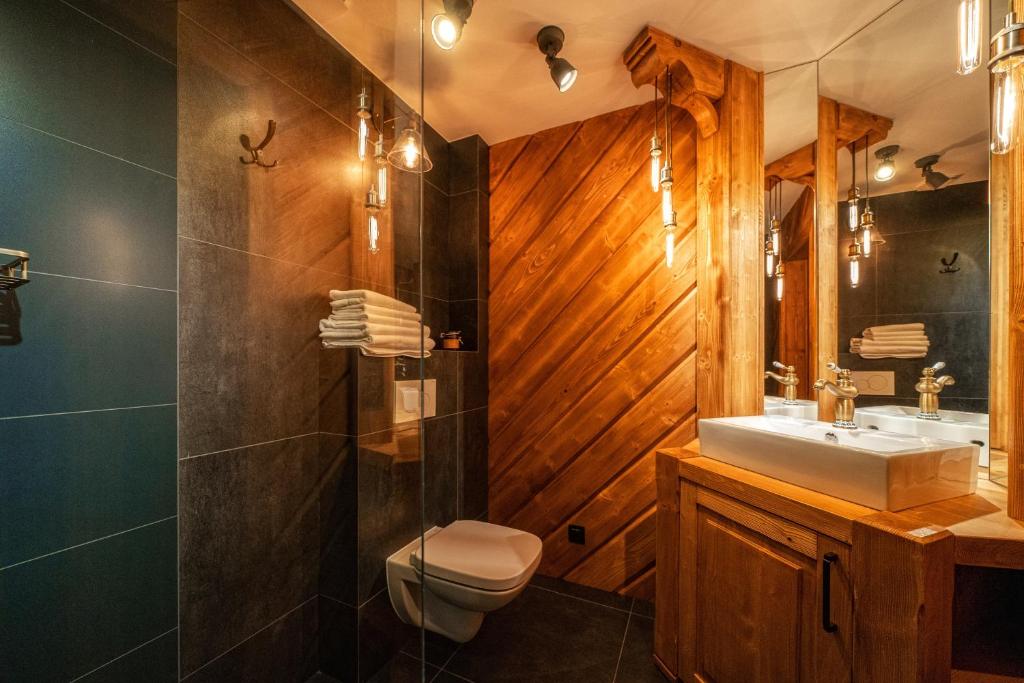 Mountain Shelter Apartments - 8