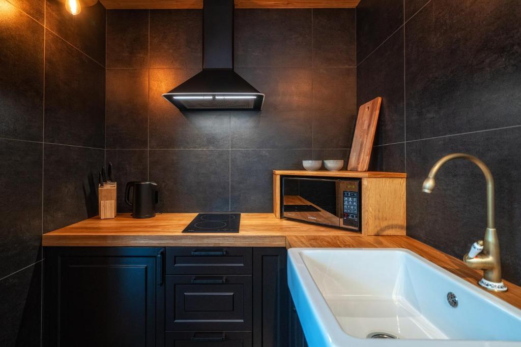 Mountain Shelter Apartments - 9