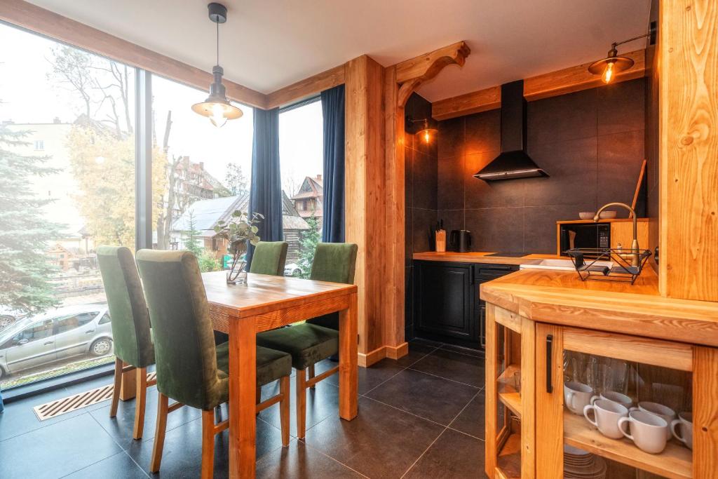 Mountain Shelter Apartments - 12