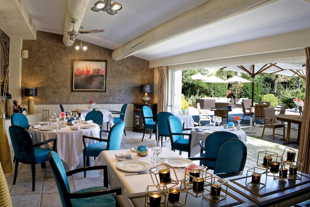 Posezení v ubytování Hôtel L' Estelle en Camargue